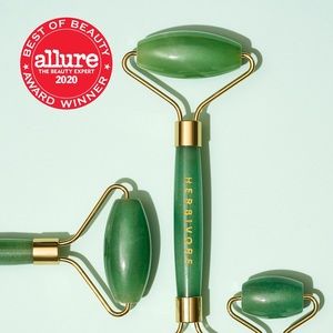 HERBIVORE BOTANICALS | Jade De-Puffing Face Roller